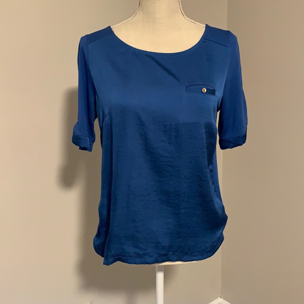 Limited blouse